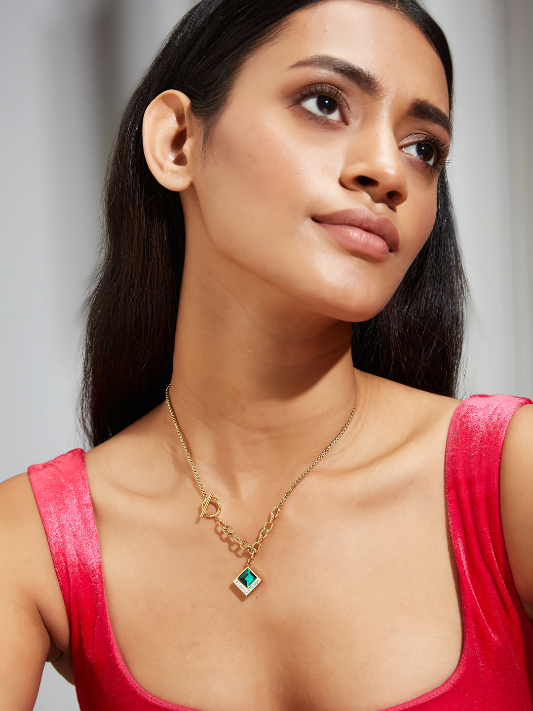 Gold-toned Geometric Pendant Necklace